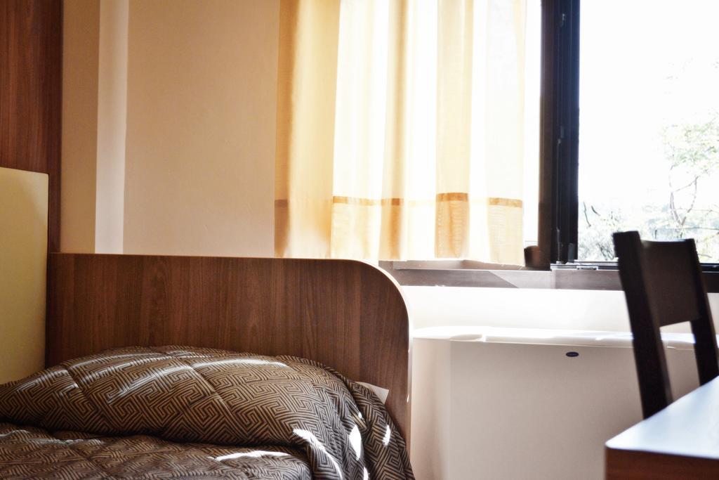 Hotel Arno Bellariva Florencja Pokój zdjęcie