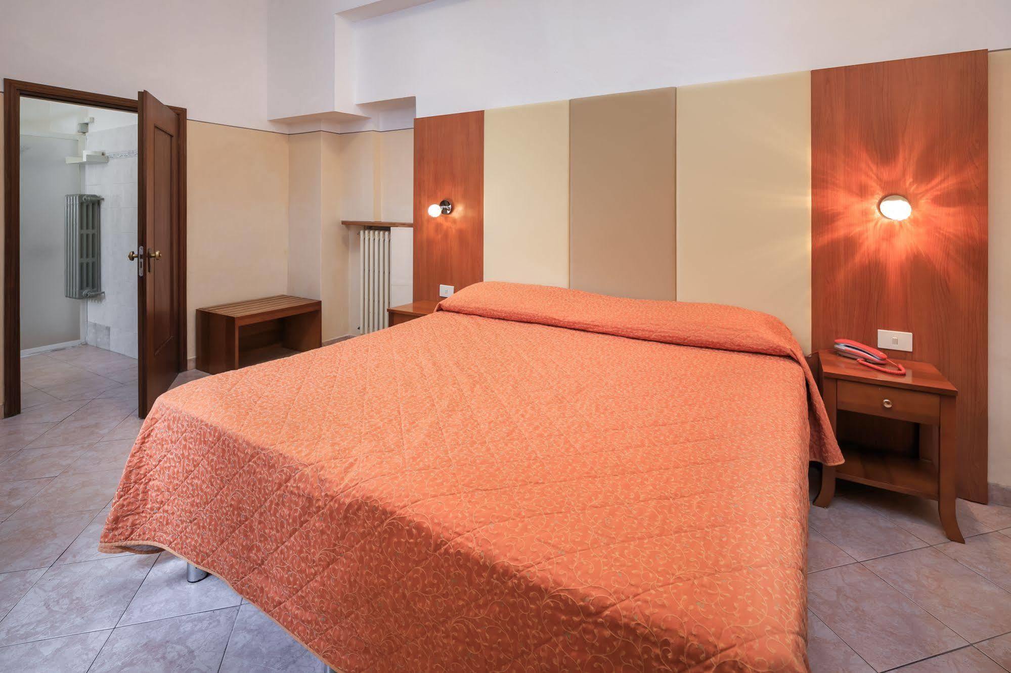 Hotel Arno Bellariva Florencja Zewnętrze zdjęcie